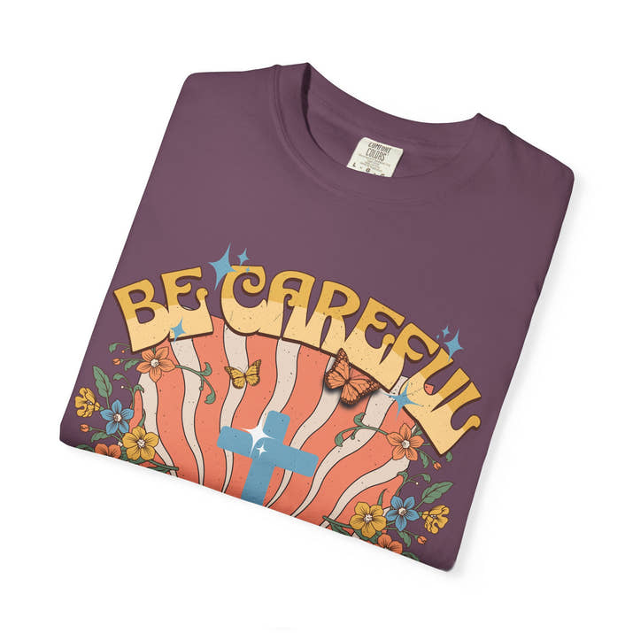 Be careful I'm a momma that prays Mother's Day T-shirt, funny retro style praying momma shirt, Christian faith tee, Jesus cross humor short sleeve shirt, christian apparel