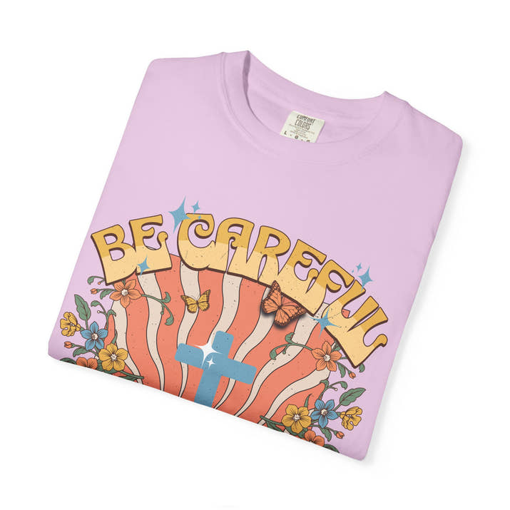 Be careful I'm a momma that prays Mother's Day T-shirt, funny retro style praying momma shirt, Christian faith tee, Jesus cross humor short sleeve shirt, christian apparel