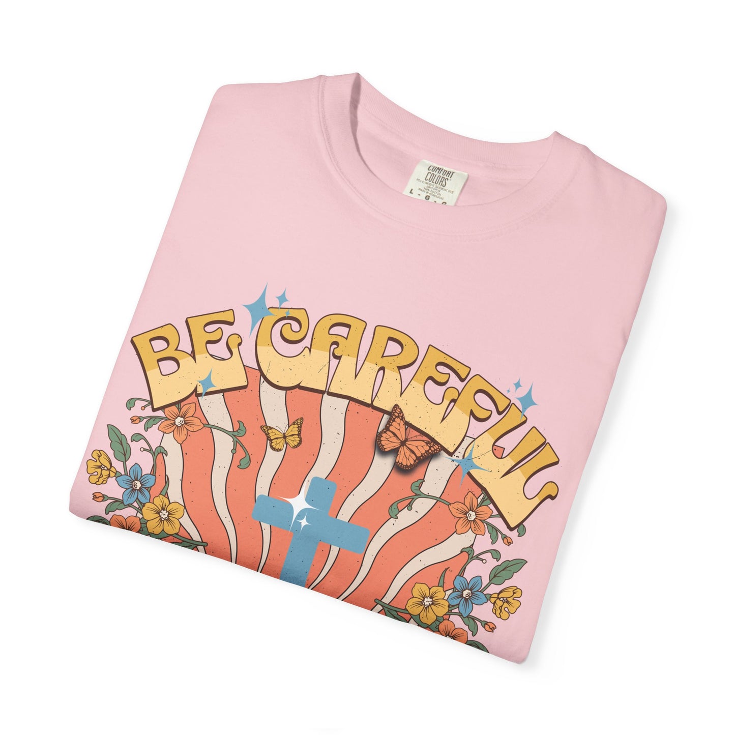 Be careful I'm a momma that prays Mother's Day T-shirt, funny retro style praying momma shirt, Christian faith tee, Jesus cross humor short sleeve shirt, christian apparel