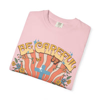 Be careful I'm a momma that prays Mother's Day T-shirt, funny retro style praying momma shirt, Christian faith tee, Jesus cross humor short sleeve shirt, christian apparel