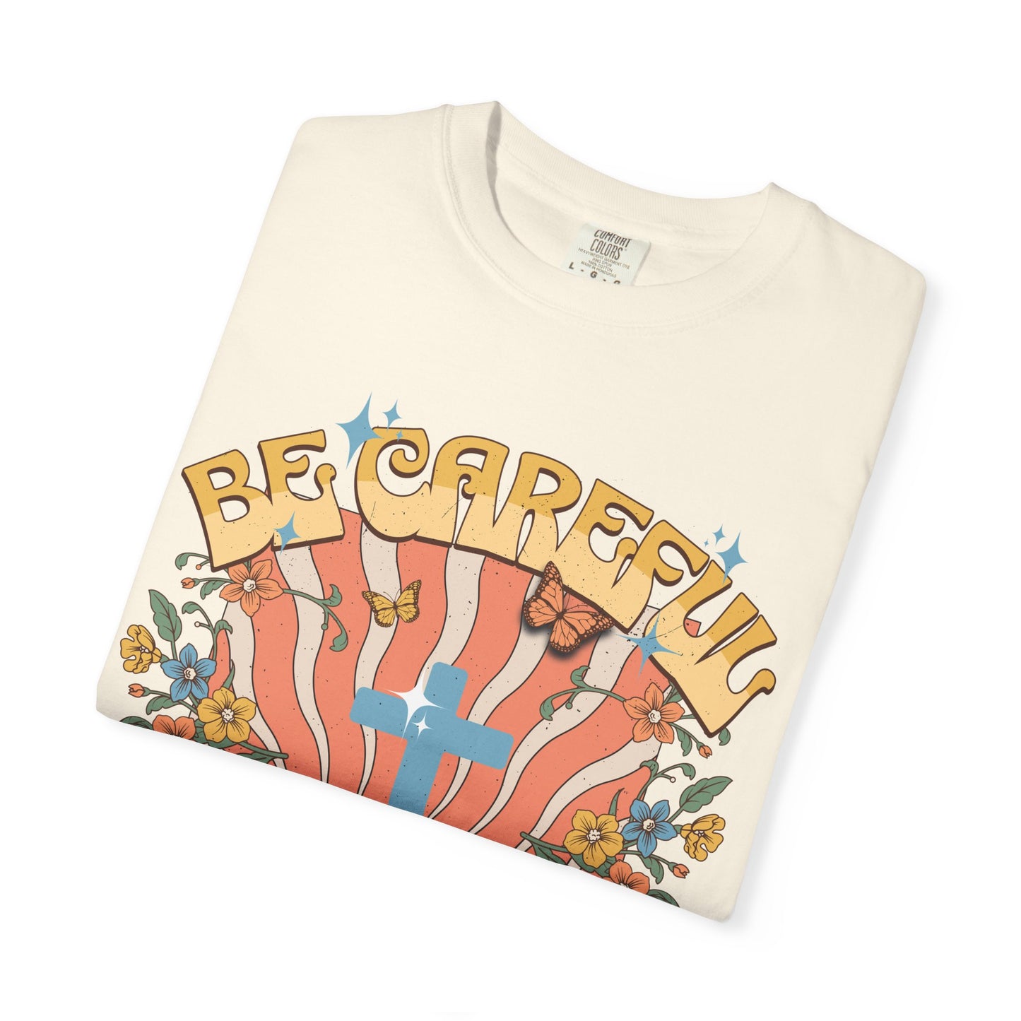 Be careful I'm a momma that prays Mother's Day T-shirt, funny retro style praying momma shirt, Christian faith tee, Jesus cross humor short sleeve shirt, christian apparel